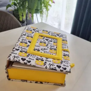 Коробка для фото и хранения поделок из детского сада