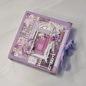 Фотоальбом ручной работы на 30 фотографий в подарочной упаковке с открыткой