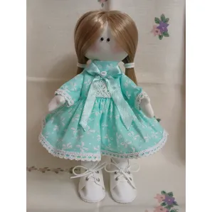 Кукла ручной работы