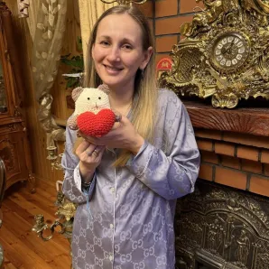 Котик с сердечком