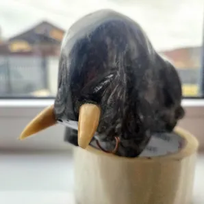 Бык из камня антраконита