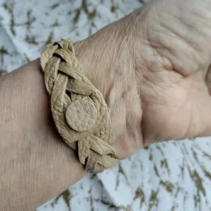 Браслет на руку «косичка» головоломка