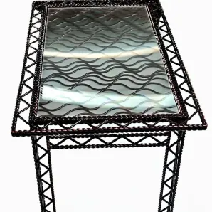 Журнальный столик