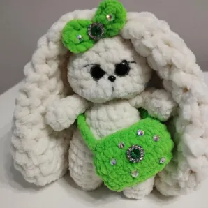 Вязаная зайка