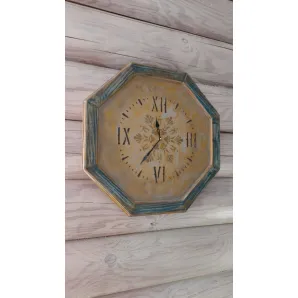 Часы, рама массив дерева. Покрытие структурная паста, краска, лак. Без стекла