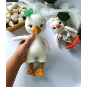 Игрушка "Гусенок" ручной работы