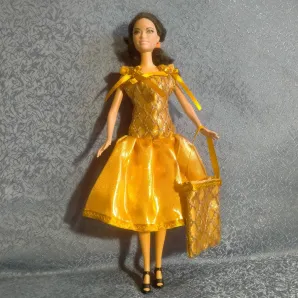 Платье для куклы Барби