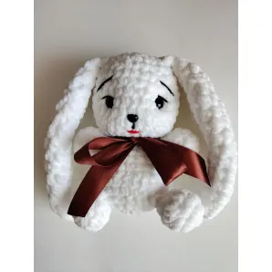 Плюшевый зайчик с большим ушками