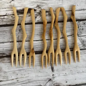 Вилочки деревянные для подачи сыра и закусок