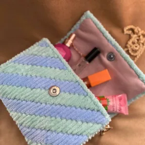 Сумка-клатч через плечо "Бирюзовая волна"