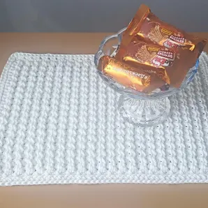 Салфетка декоративная