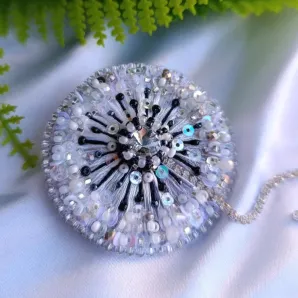 Брошь Одуванчик белый прозрачный