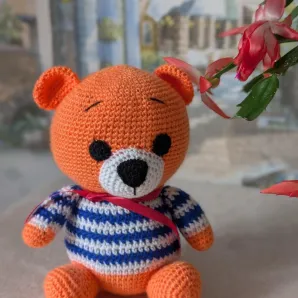 Вязанная игрушка