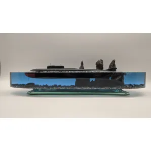 Подводная лодка 949А "Антей" на фоне скал "Три брата"