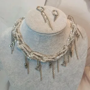 Чокер "Хрустальный" и серьги.