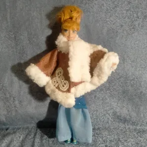 одежда, пончо для куклы Анны из мультфильма "Холодное сердце"