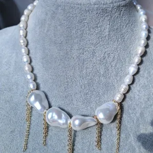 Бусы из натурального речного жемчуга и жемчужин майорка и серьги к ним