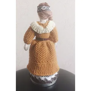 Вязаная кукла-оберег