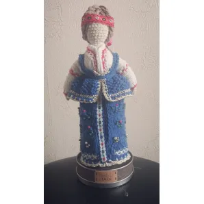 Вязаная кукла-оберег