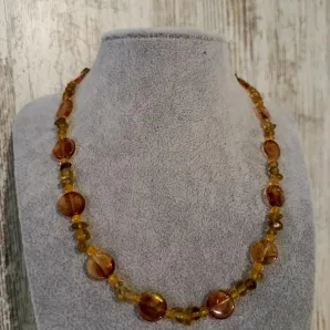 Бусы из янтаря