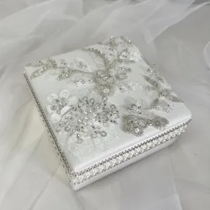 Шкатулка для свадебных колец