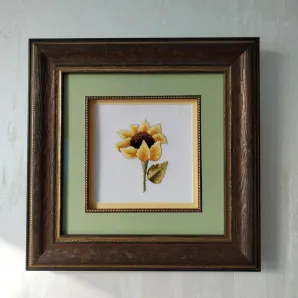 Картина вышитая гладью "Подсолнух" 26х26 см