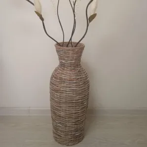 Ваза напольная плетёная