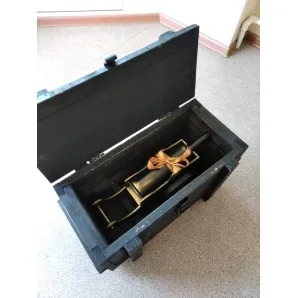 Подставка для бутылки пушка в декоративном ящике, сувенир