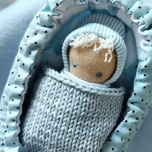 крошка в ладошке ручная работа