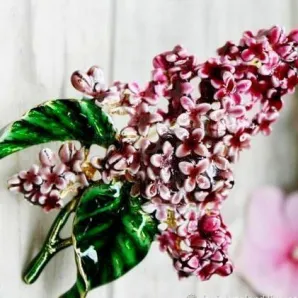 Коллекционная брошь, большая "Сирень" MUSEUM OF FINE ARTS