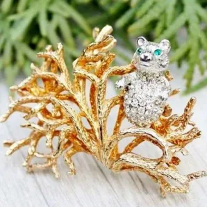 Коллекционная брошь 1950-е CASTLECLIFF