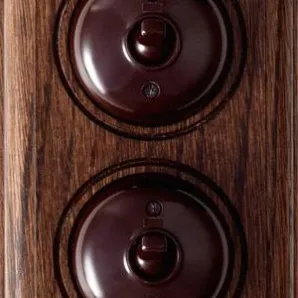 Розетка, выключатель