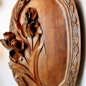 Резной поднос