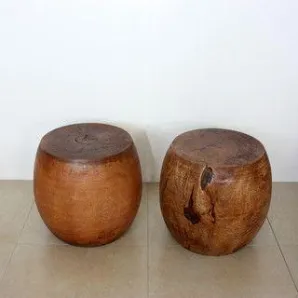 Табурет, пуф