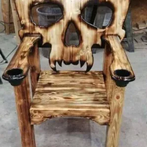 Стул из массива, деревянный