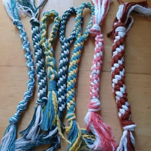 Игрушки для животных