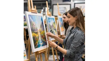 Где можно продавать картины начинающим художникам 