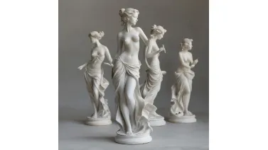 Продать фигурки на сайте где продают большие и маленькие фигуры