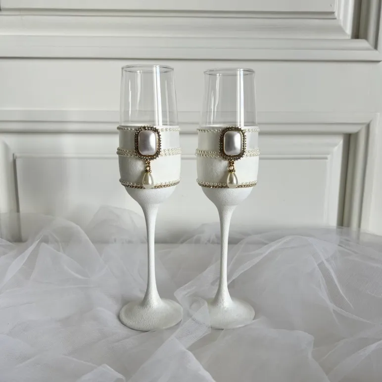 Бокалы на свадьбу