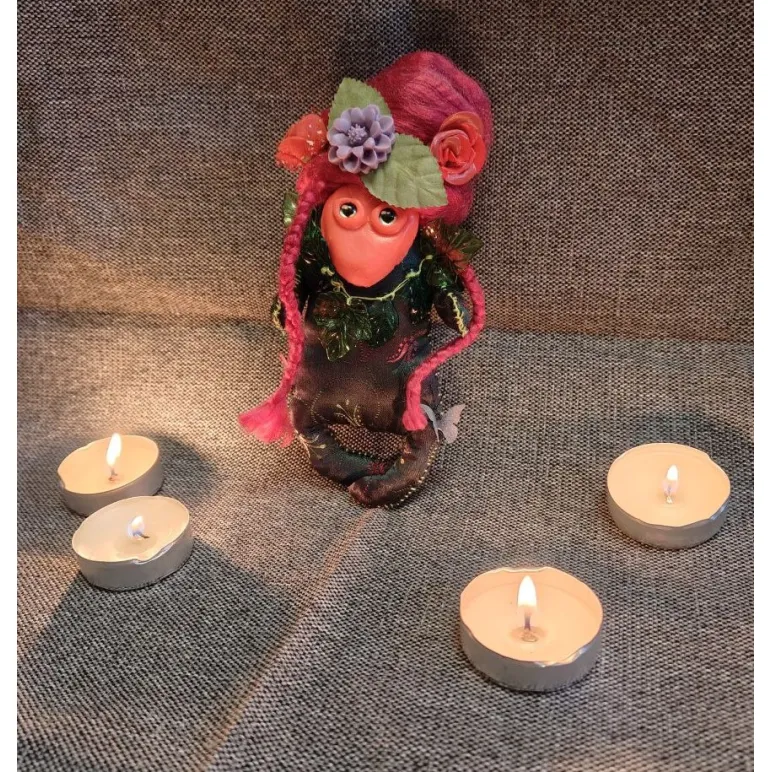 Игрушки интерьерные времена года