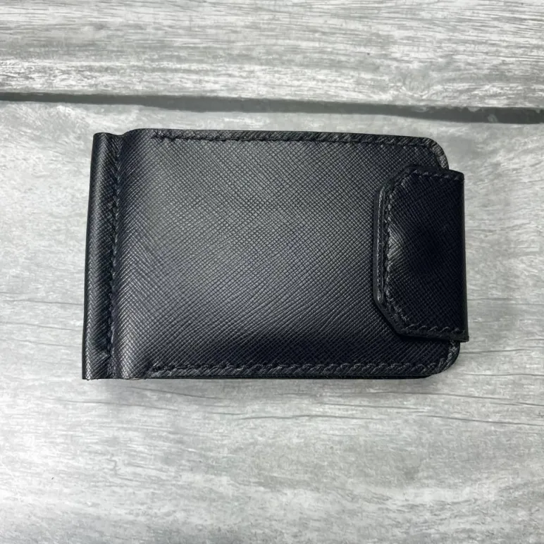 Кожаный зажим для купюр с монетницей