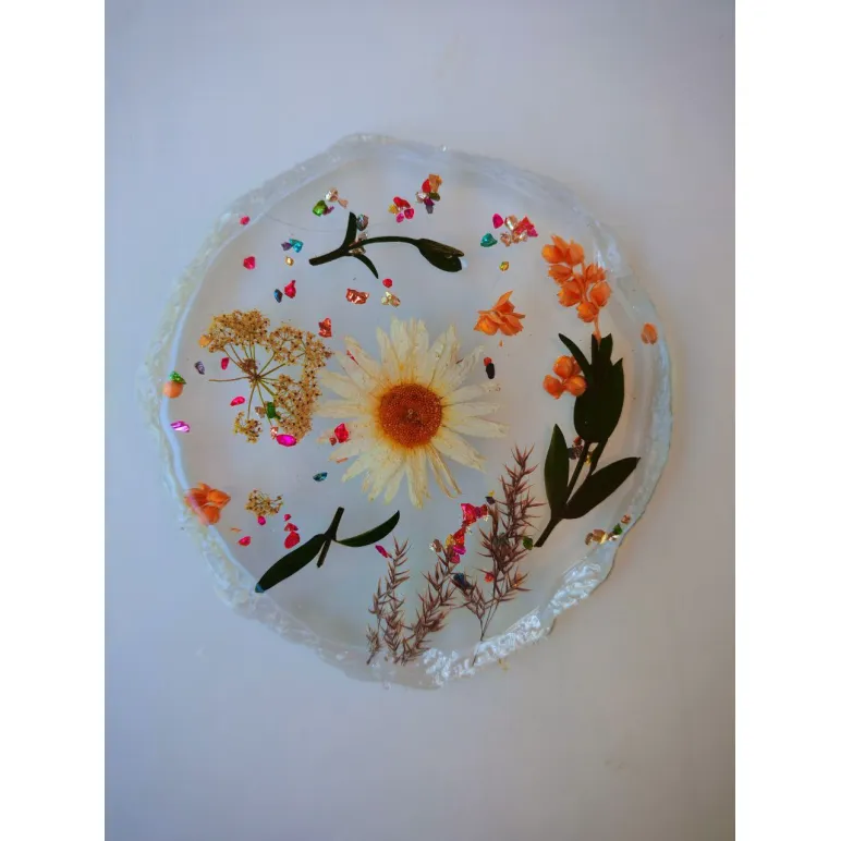 ​Подставка из эпоксидной смолы с настоящими травами и цветами