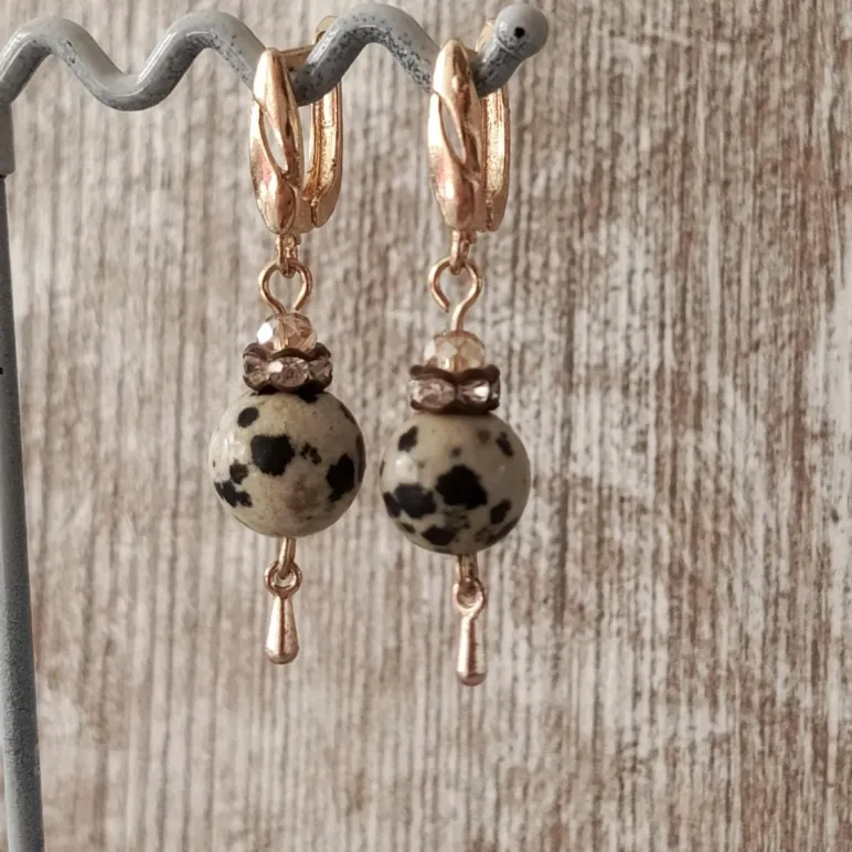 Серьги с далматиновой яшмой