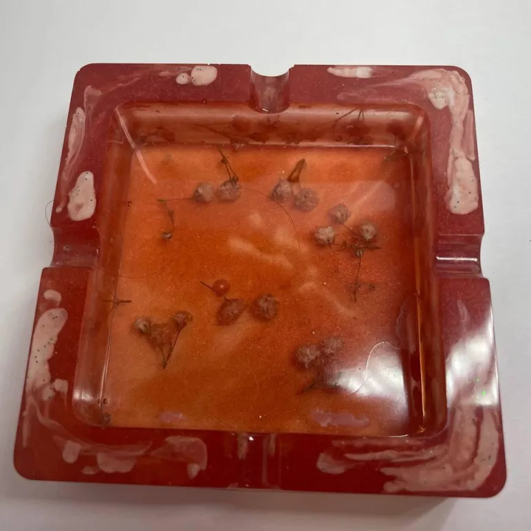 Пепельница коралловая