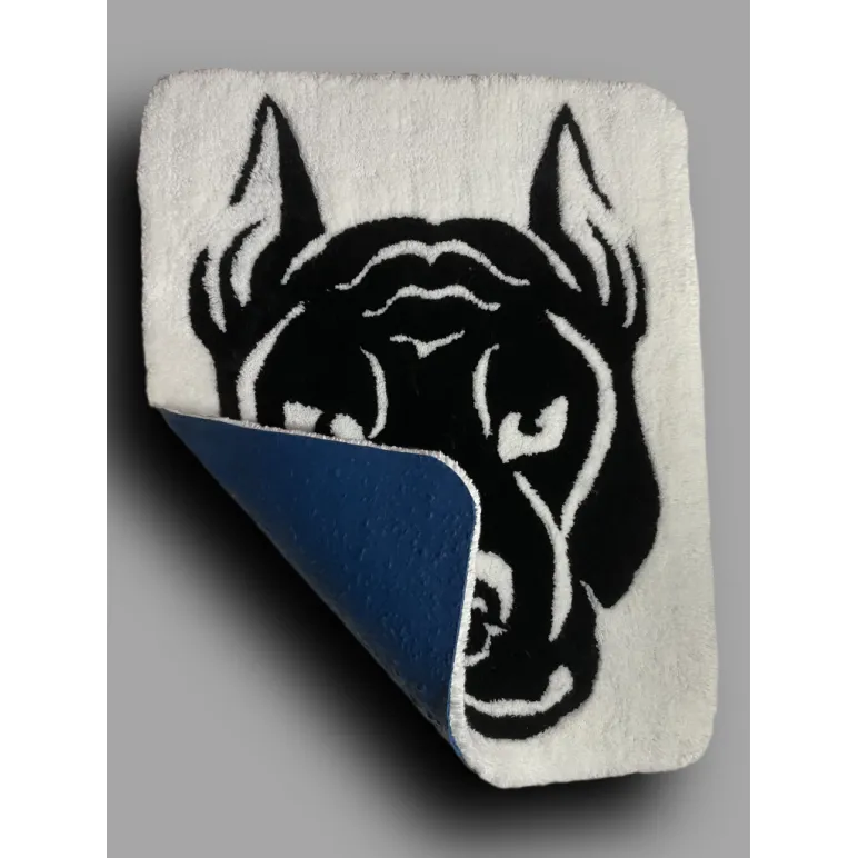 Коврик ручной работы