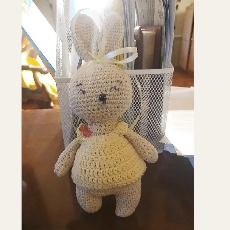 Вязаный зайчик