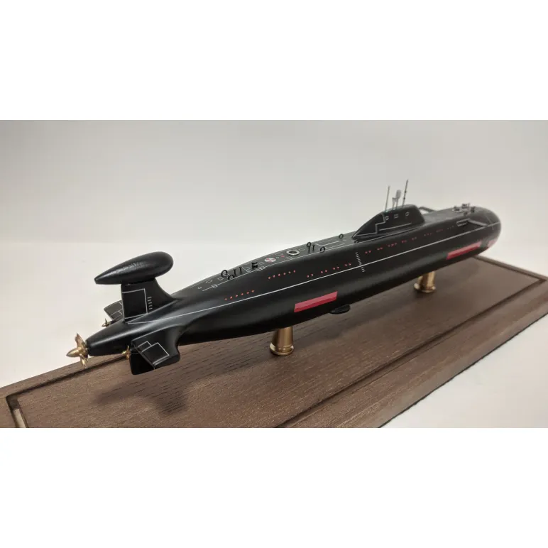Модель подводной лодки 671 РТМ "Щука".
