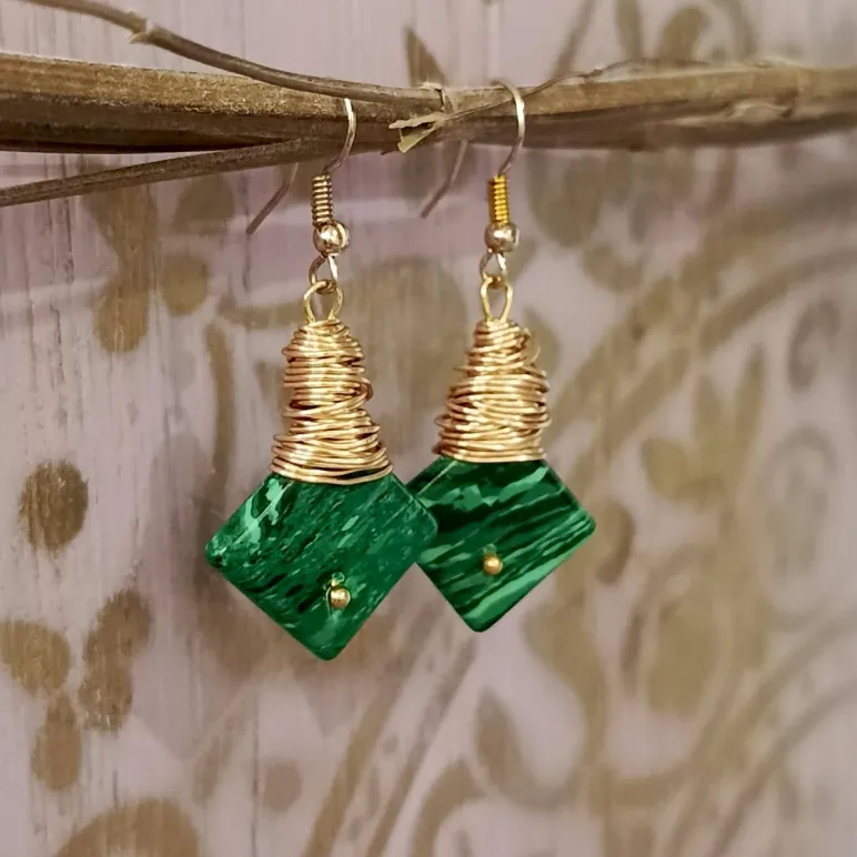 Серьги с малахитом в этно-стиле