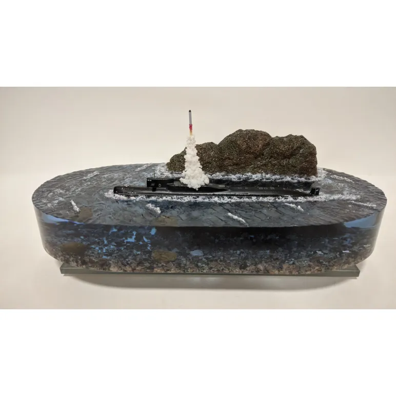 Модель подводной лодки 667Б "Мурена"