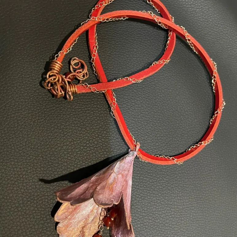 Кулон на шею «Колокольчик любви» ручной работы в технике гальванопластика